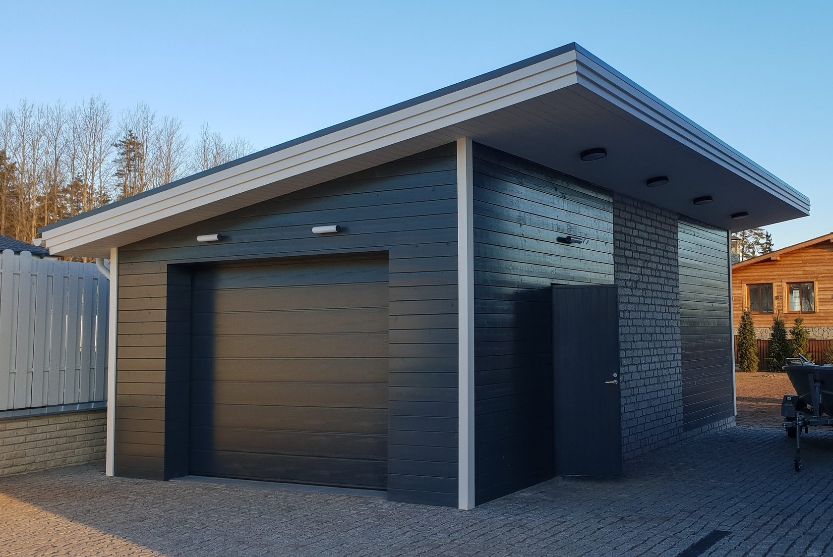Односкатная крыша для гаража фото