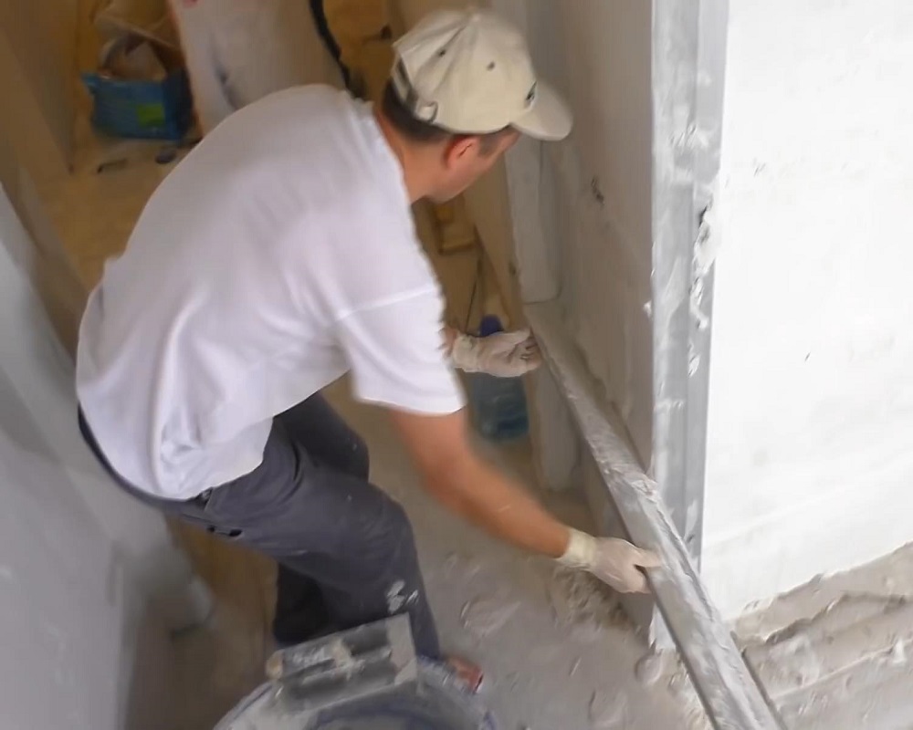 Как выровнять углы стен в квартире?