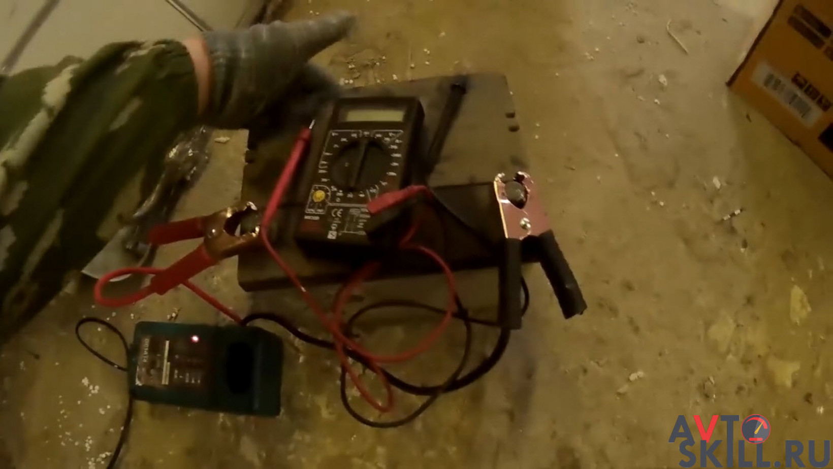 Как заряжать аккумулятор шуруповерта без зарядного устройства - инженер пто